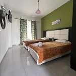 Antonis Deluxe アモウディ