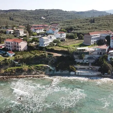 Antonis Deluxe * Αμμούδι