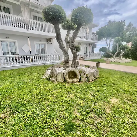 Antonis Deluxe * Αμμούδι