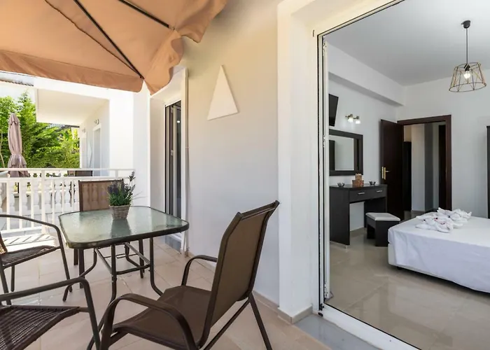 Appartement Antonis Deluxe Amoudi
