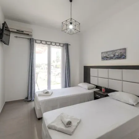 Antonis Deluxe Апартаменты *